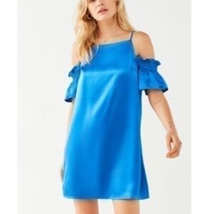 URBAN OUTFITTERS Kimchi Blue Satin Off Shoulder Cocktail Dress size XS